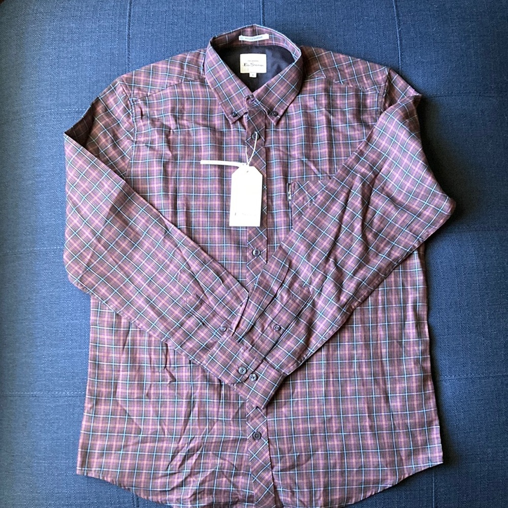 NWT Ben Sherman ‘House Tartan’, long sleeve button down shirt, with box pleat.